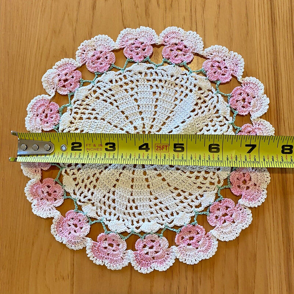 Vintage Hand Crocheted Doilies Doily Pastel Pink Blue White Delicate Lot of 7 - Picture 11 of 15